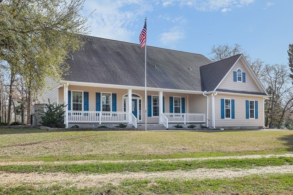 22.5 acres in Fayette County