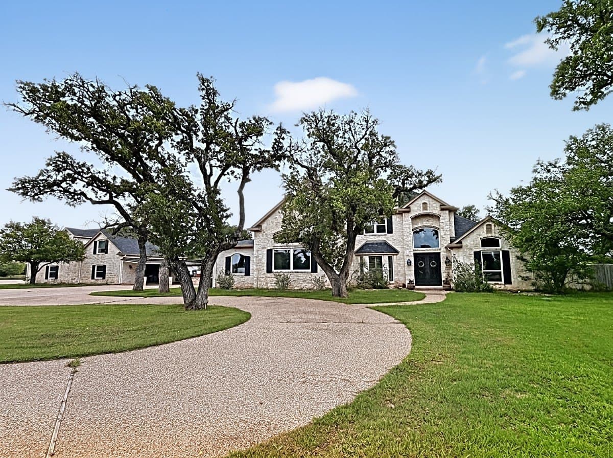 15.22 acres in McLennan County
