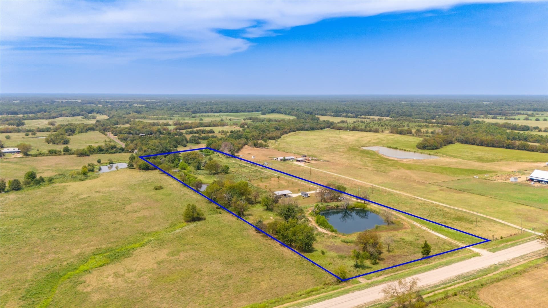 10 acres in Hopkins County