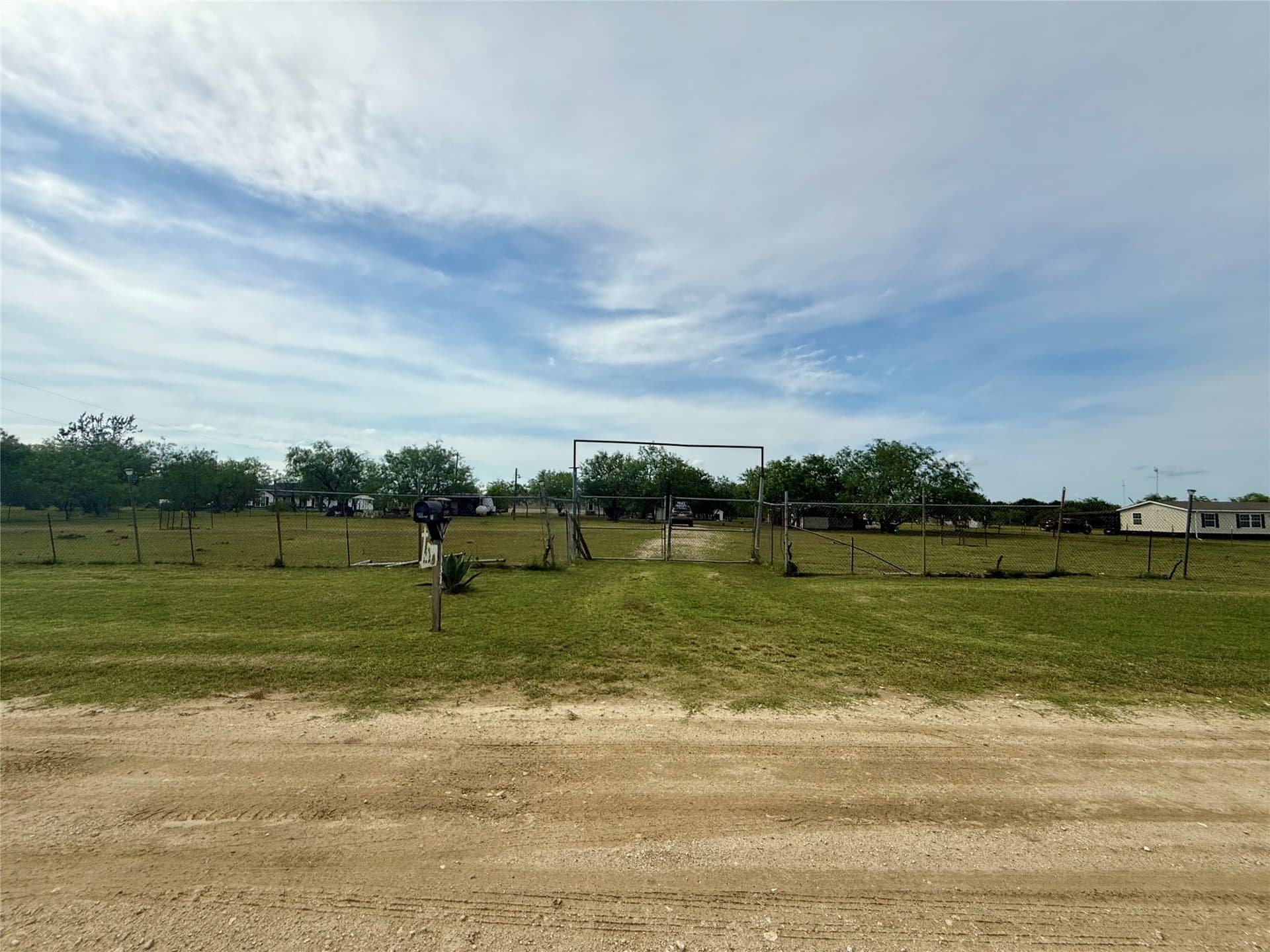 5.22 acres in Navarro County