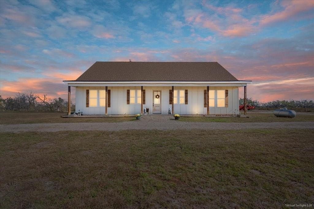 20 acres in McLennan County