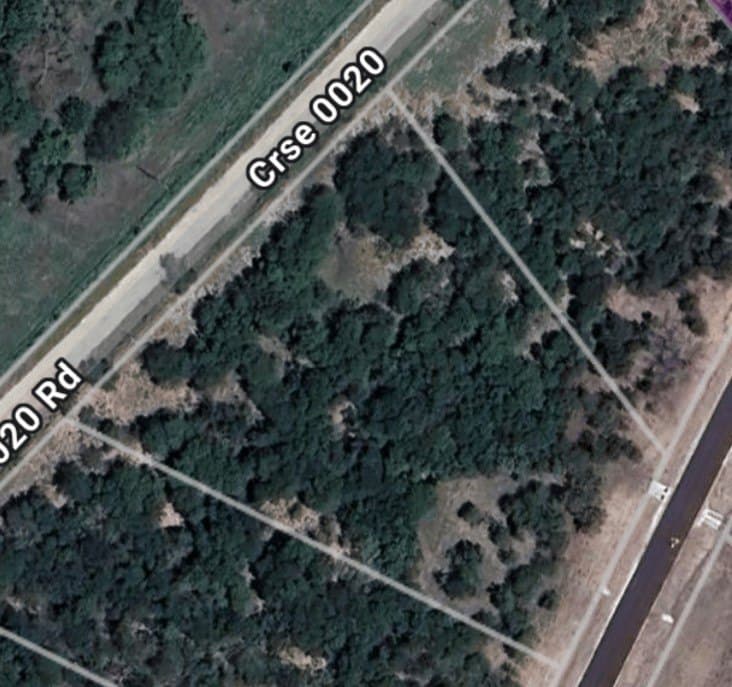 1.4 acres in Navarro County