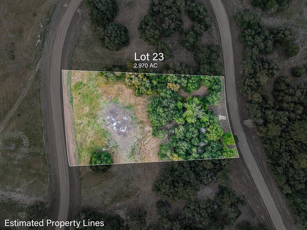2.97 acres in Fayette County