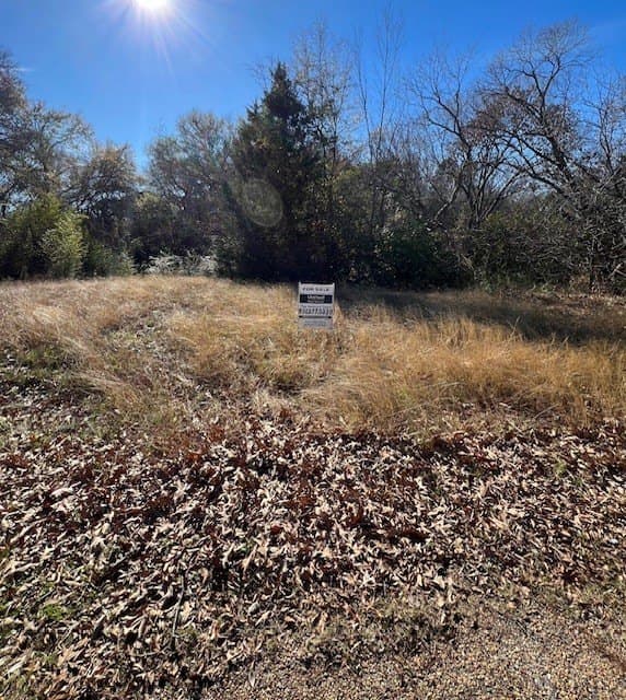 0.14 acres in Henderson County