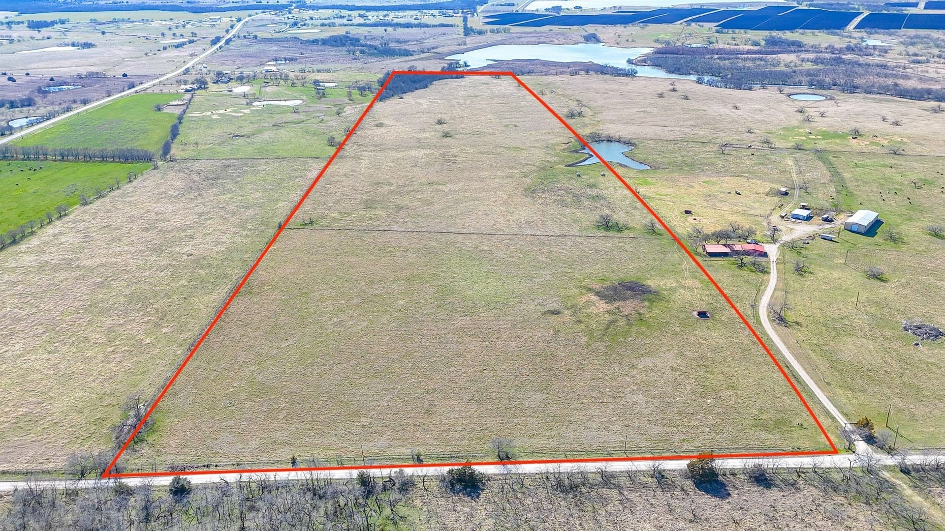 62.97 acres in Navarro County