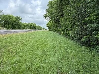 11 acres in Hill County
