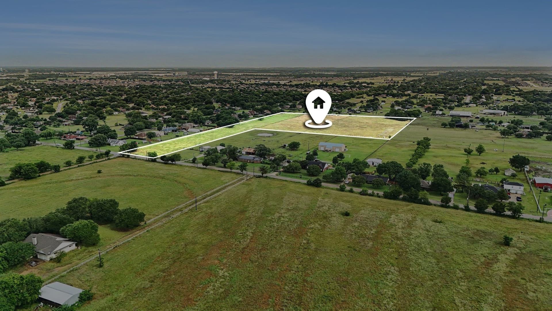12.49 acres in Ellis County