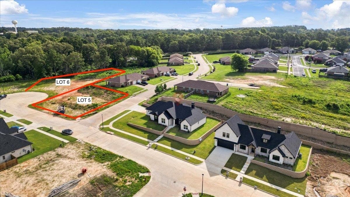 0.23 acres in Smith County