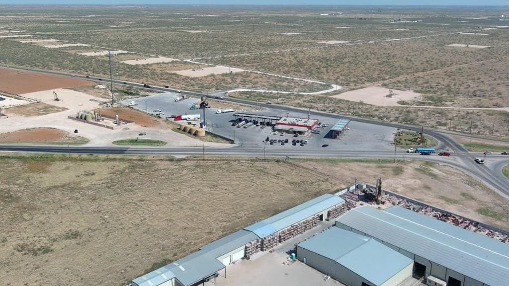 10.3 acres in Midland County
