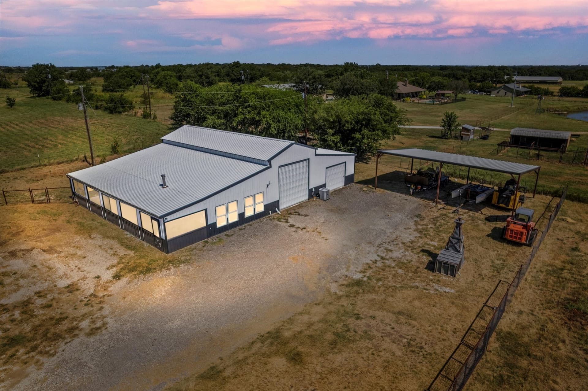 10 acres in Cooke County