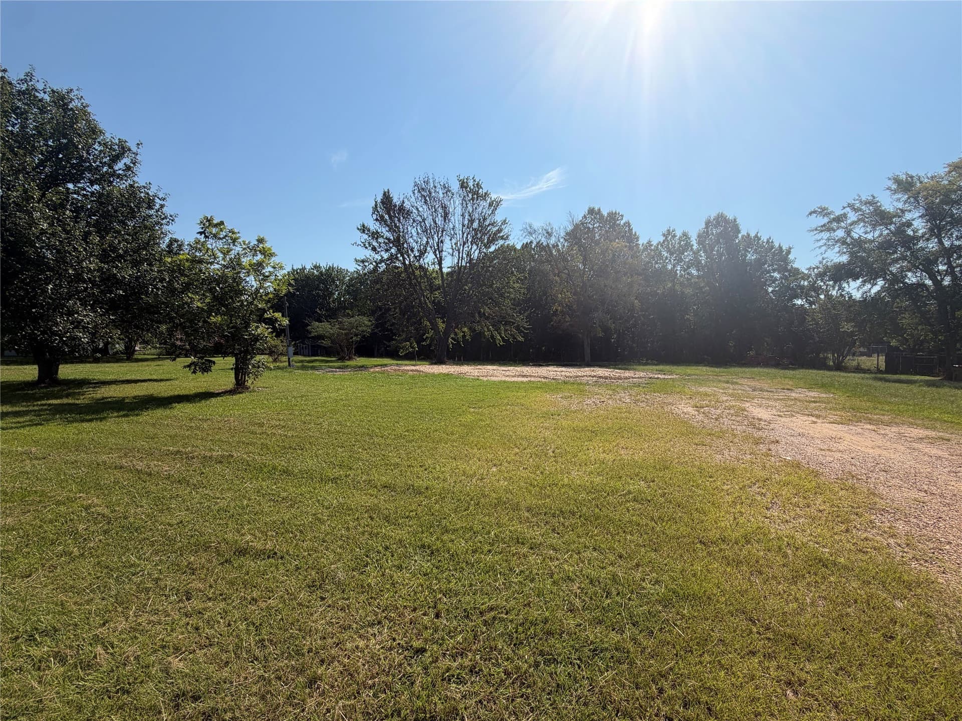 1.5 acres in Red River (TX) County
