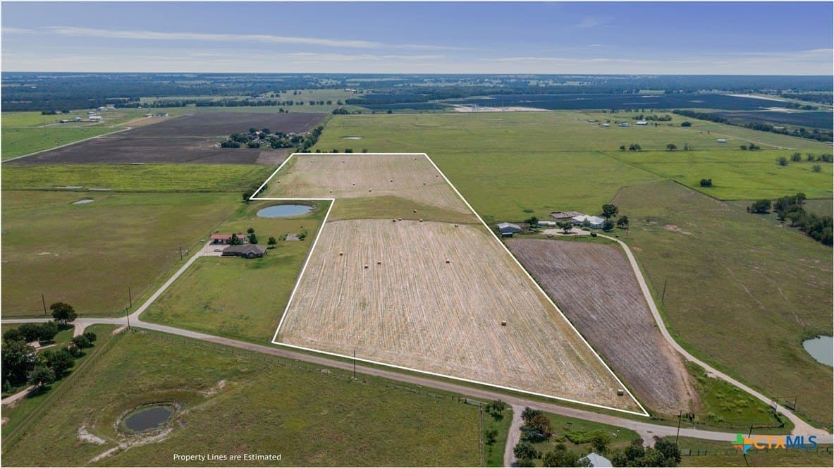 22.9 acres in Milam County