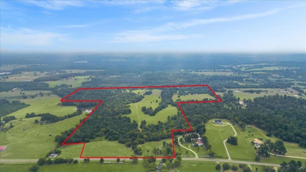 137.4 acres in Texas County
