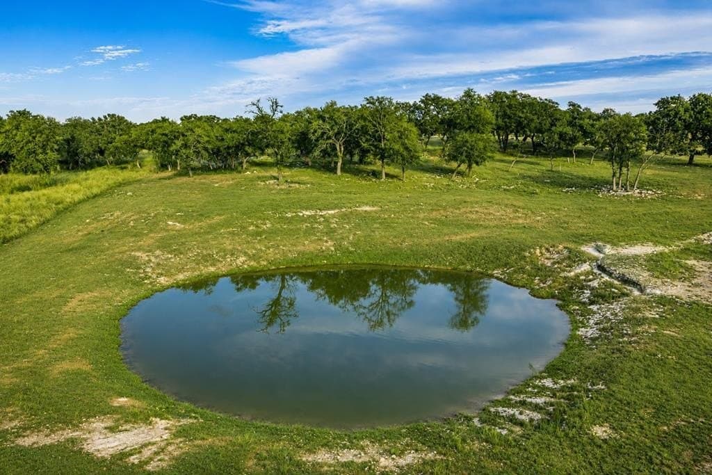 5.05 acres in Kerr County