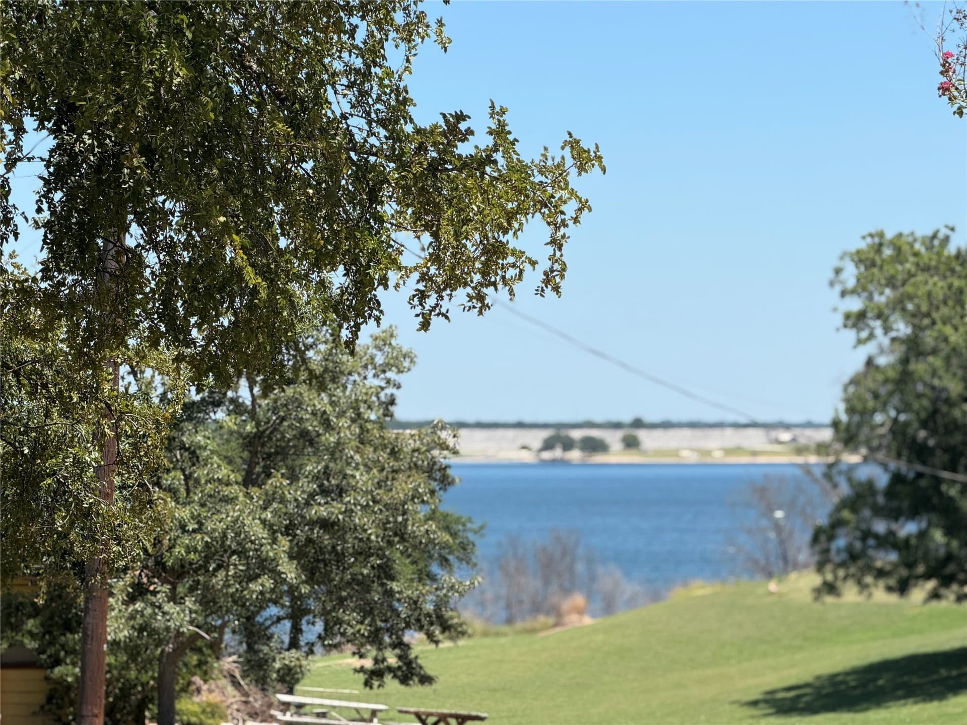 0.8 acres in Bosque County