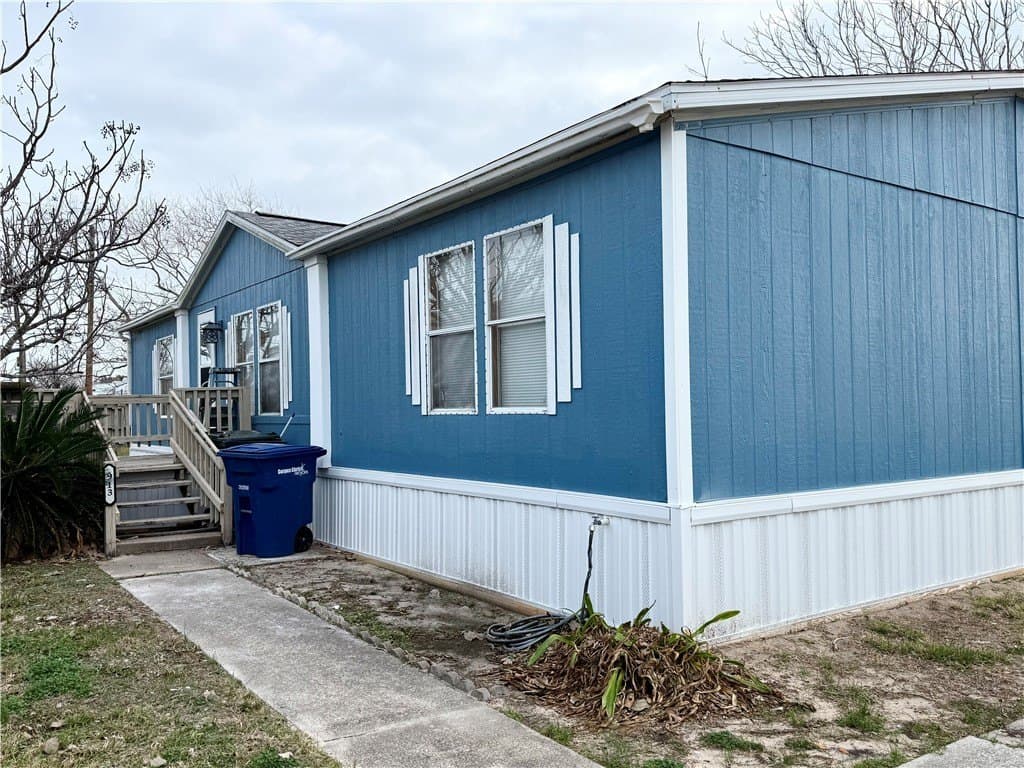 0.13 acres in Nueces County
