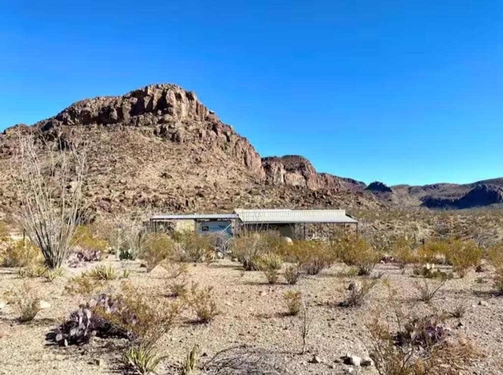10 acres in Brewster County