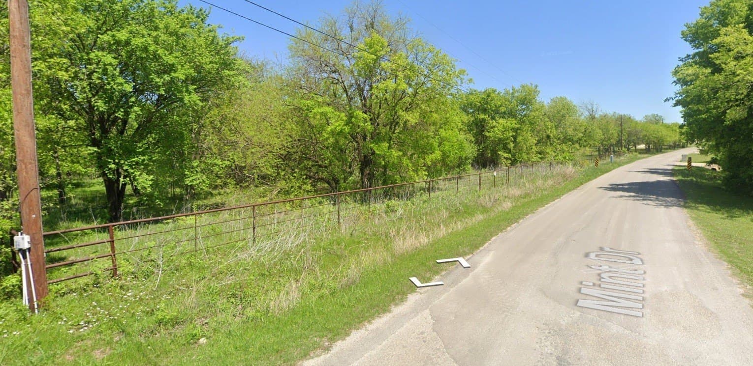 1.56 acres in Johnson County