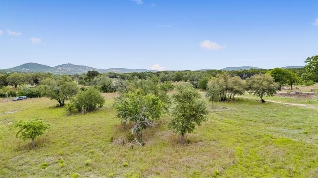 11.9 acres in Bandera County