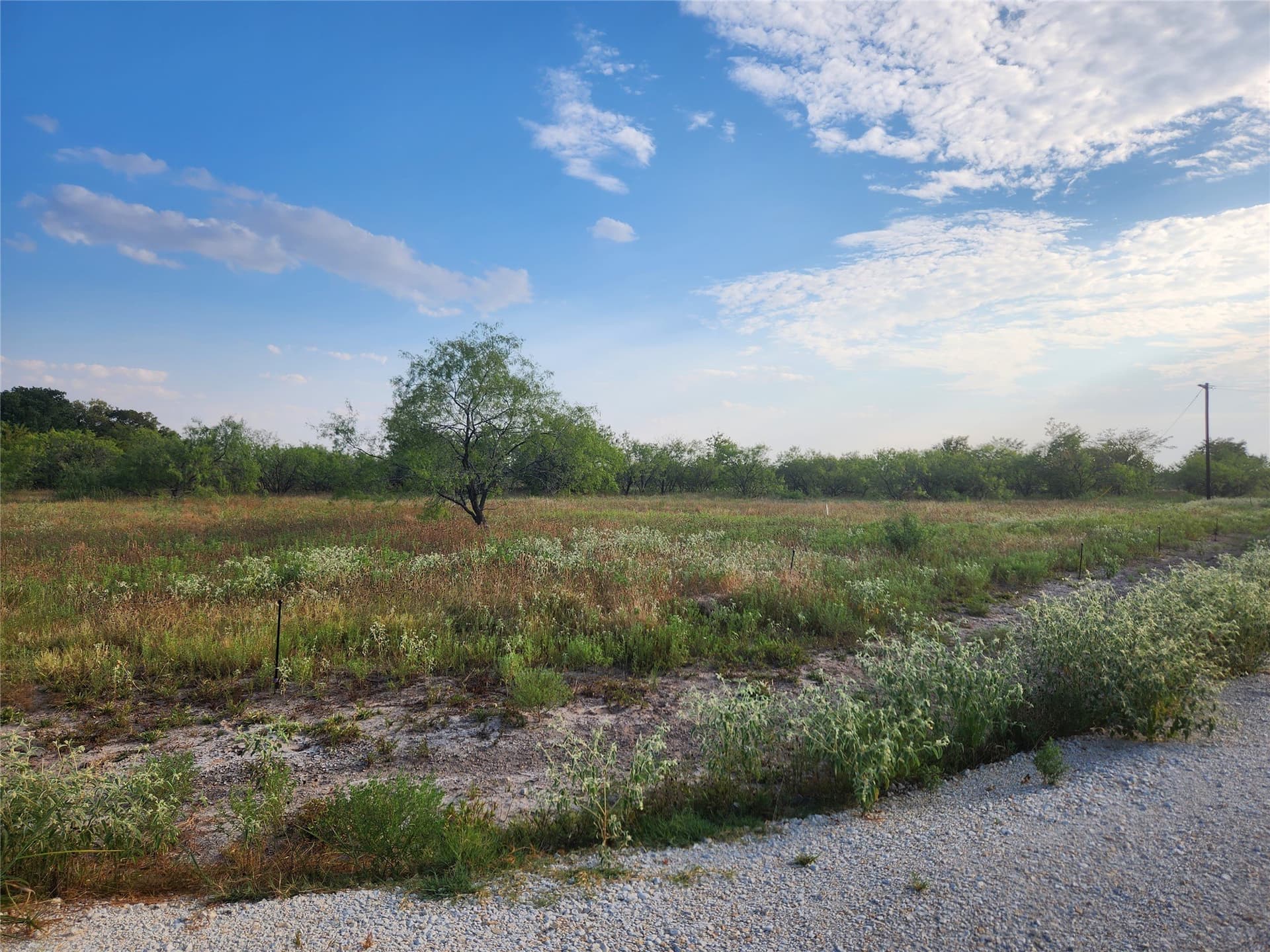 10.1 acres in Hill County
