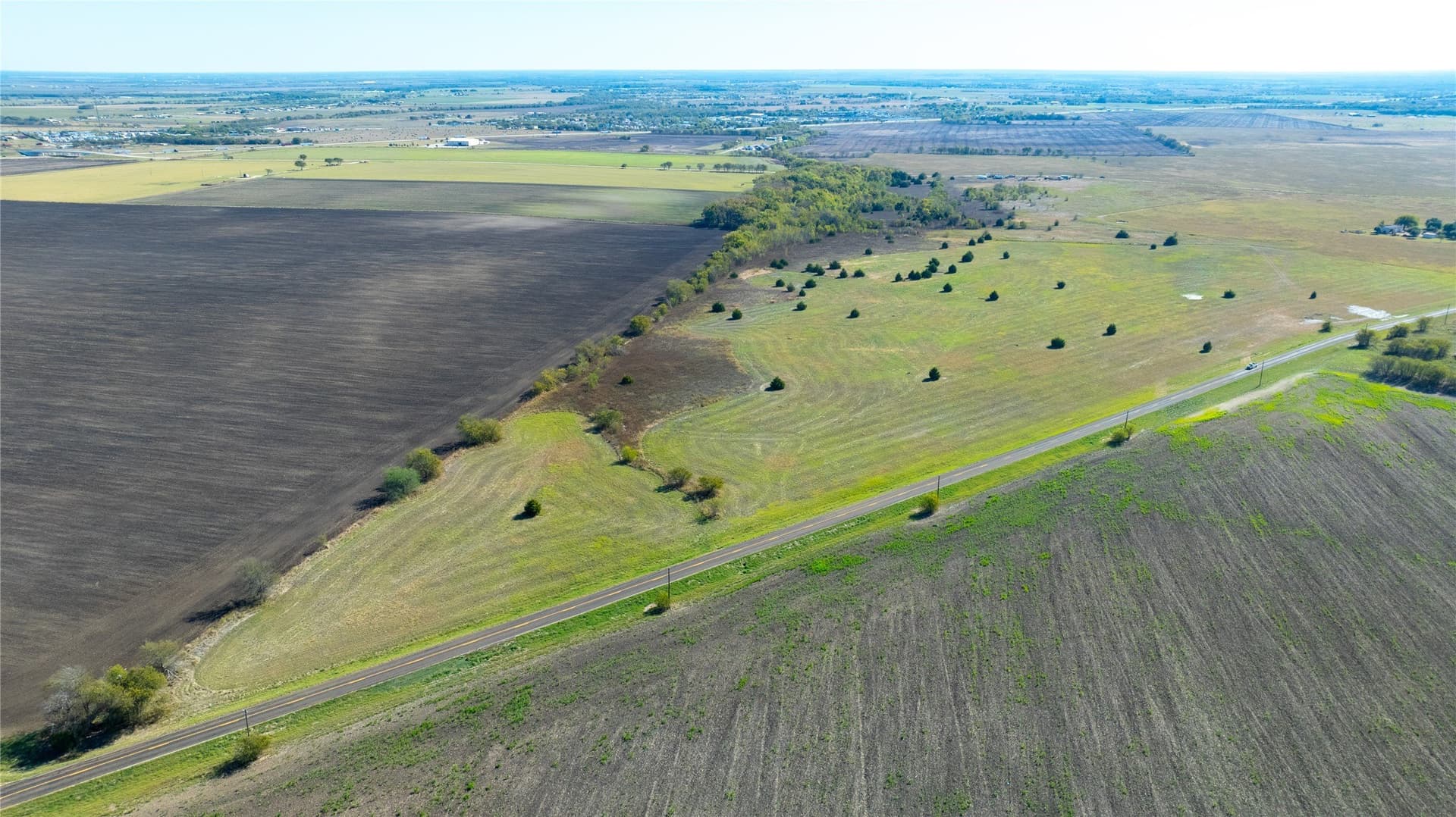 5.4 acres in Ellis County