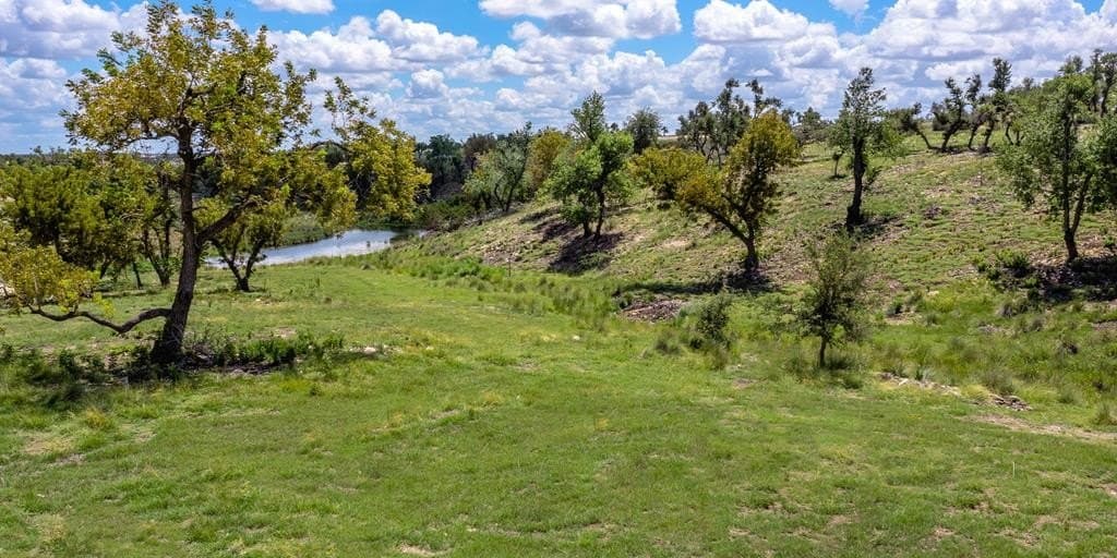 1.64 acres in Gillespie County