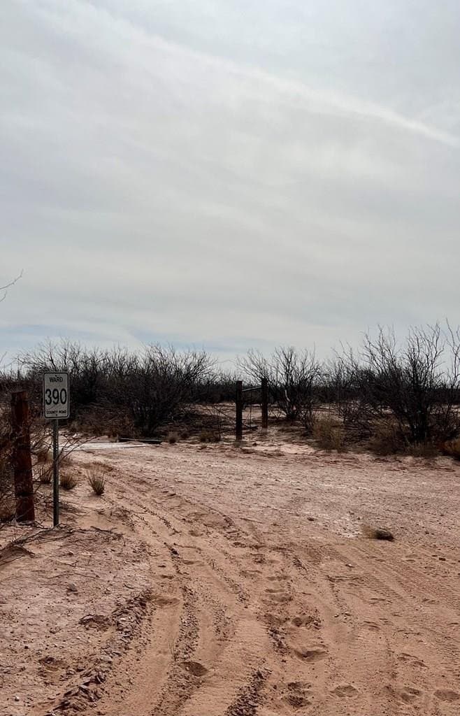 5.05 acres in Ward County