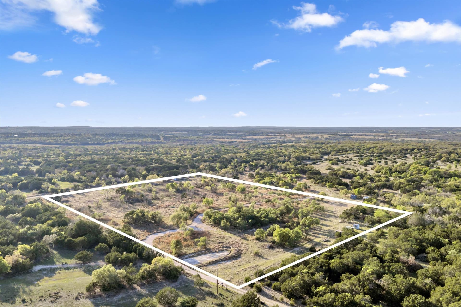 17 acres in Burnet County
