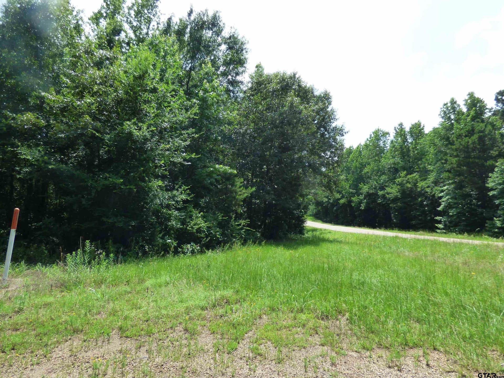 1.91 acres in Upshur County