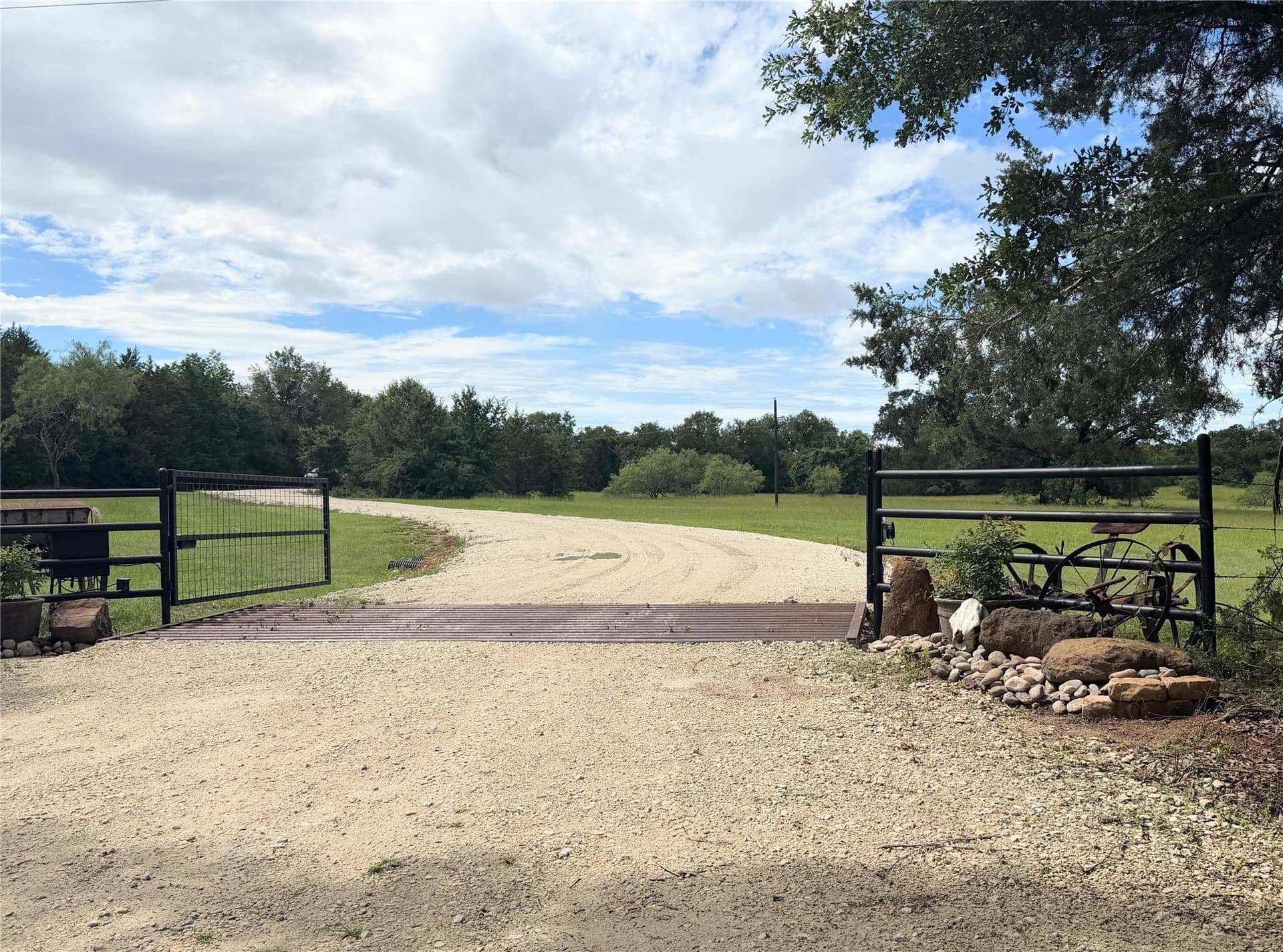 26 acres in Freestone County