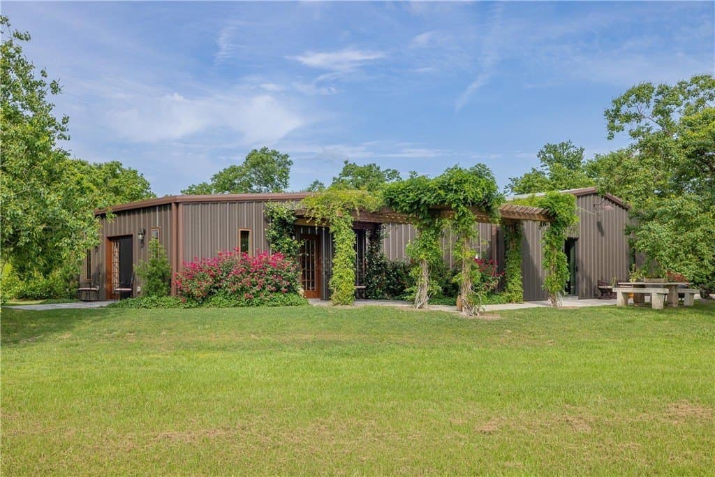 118 acres in WALLER County