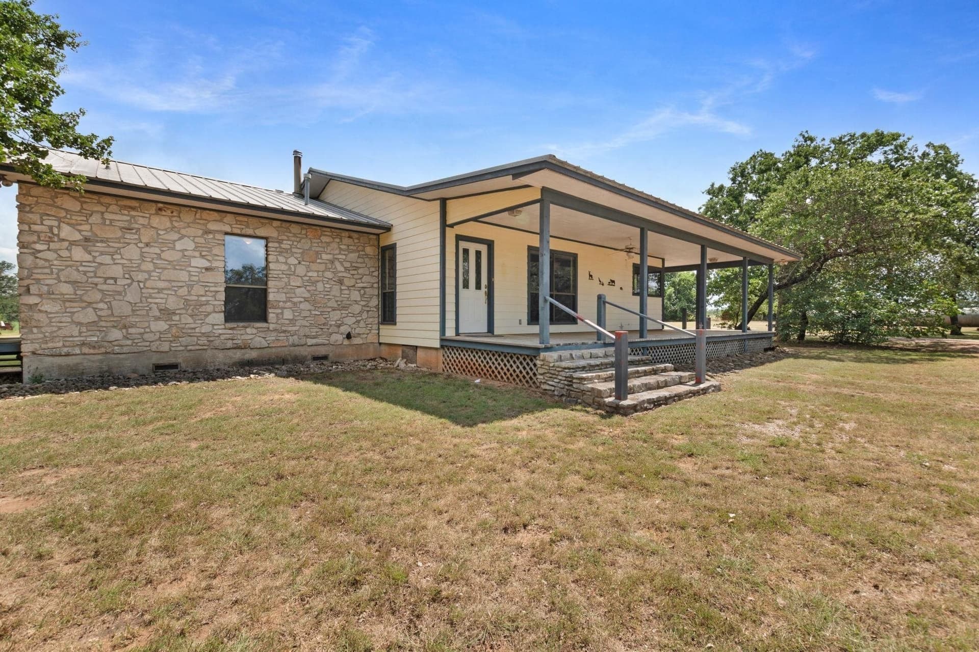 23.71 acres in Burnet County