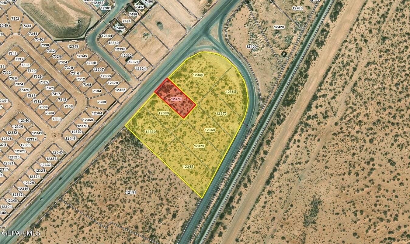 0.5 acres in El Paso County