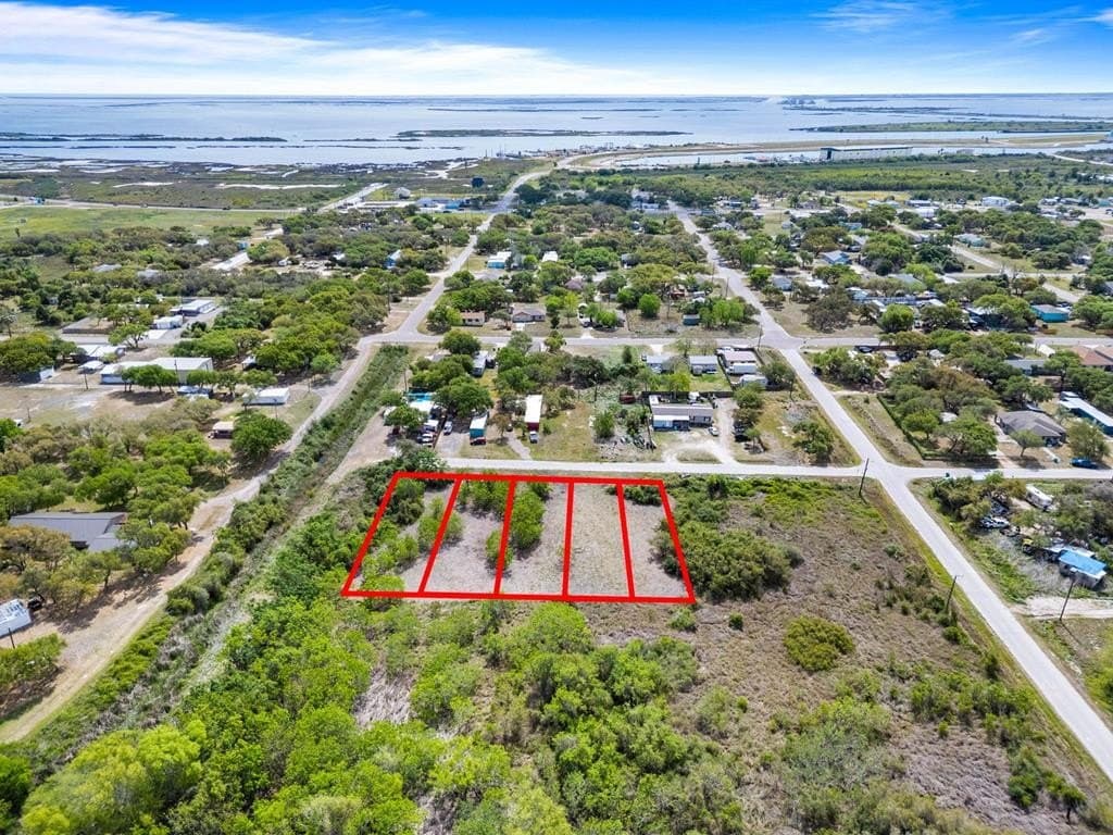 0.8 acres in Texas County
