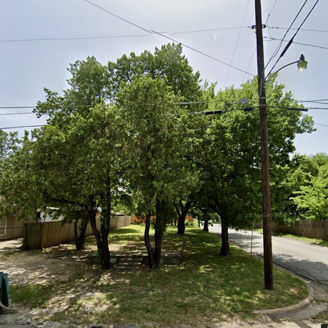 0.16 acres in Grayson County