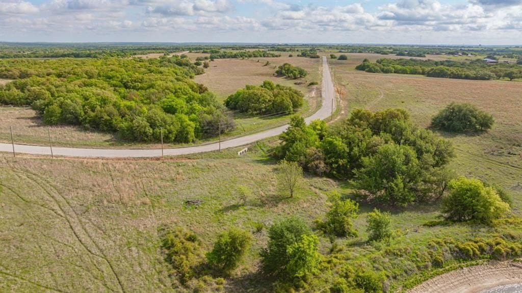 23.77 acres in Erath County