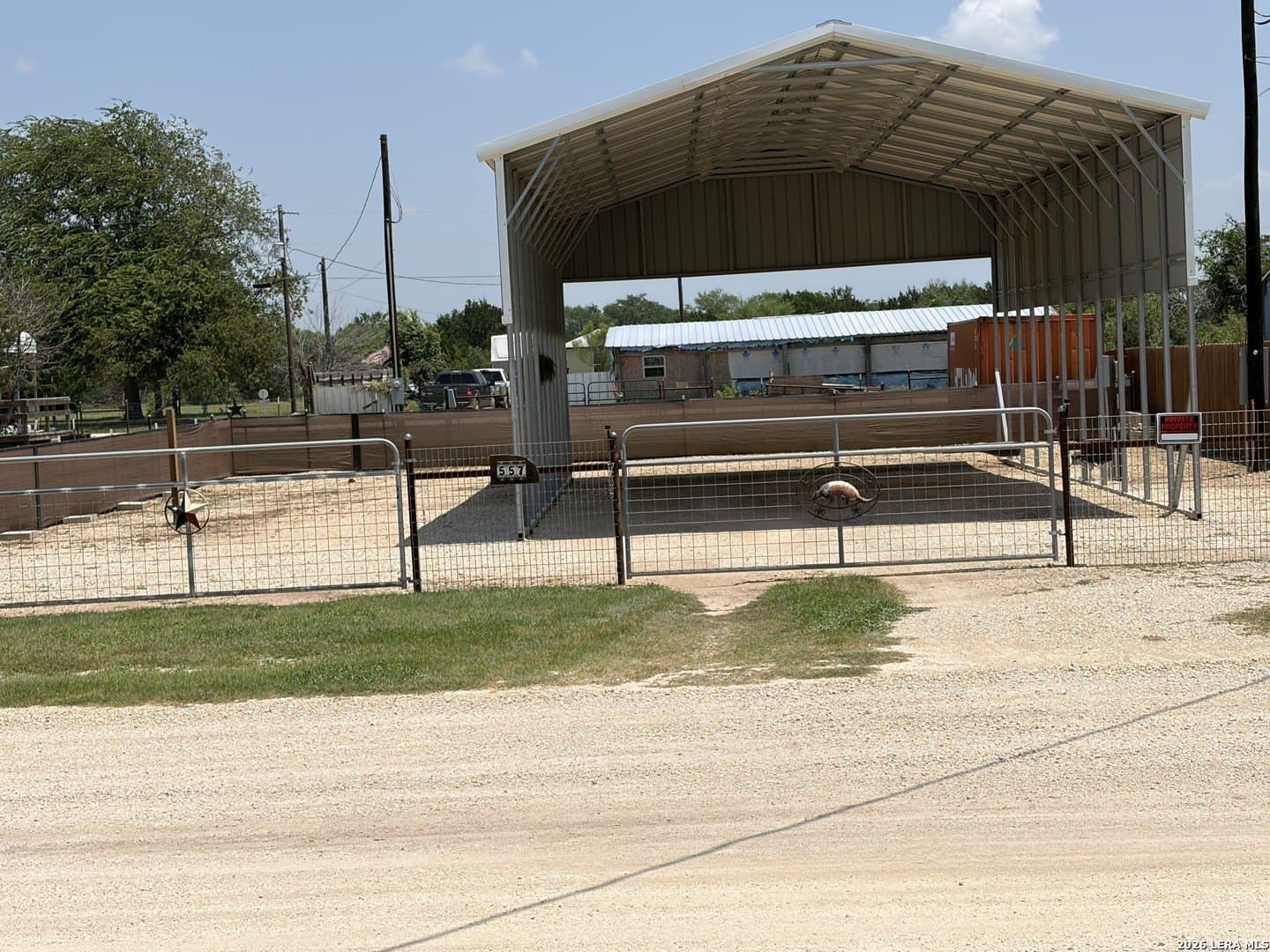 509 acres in Bandera County