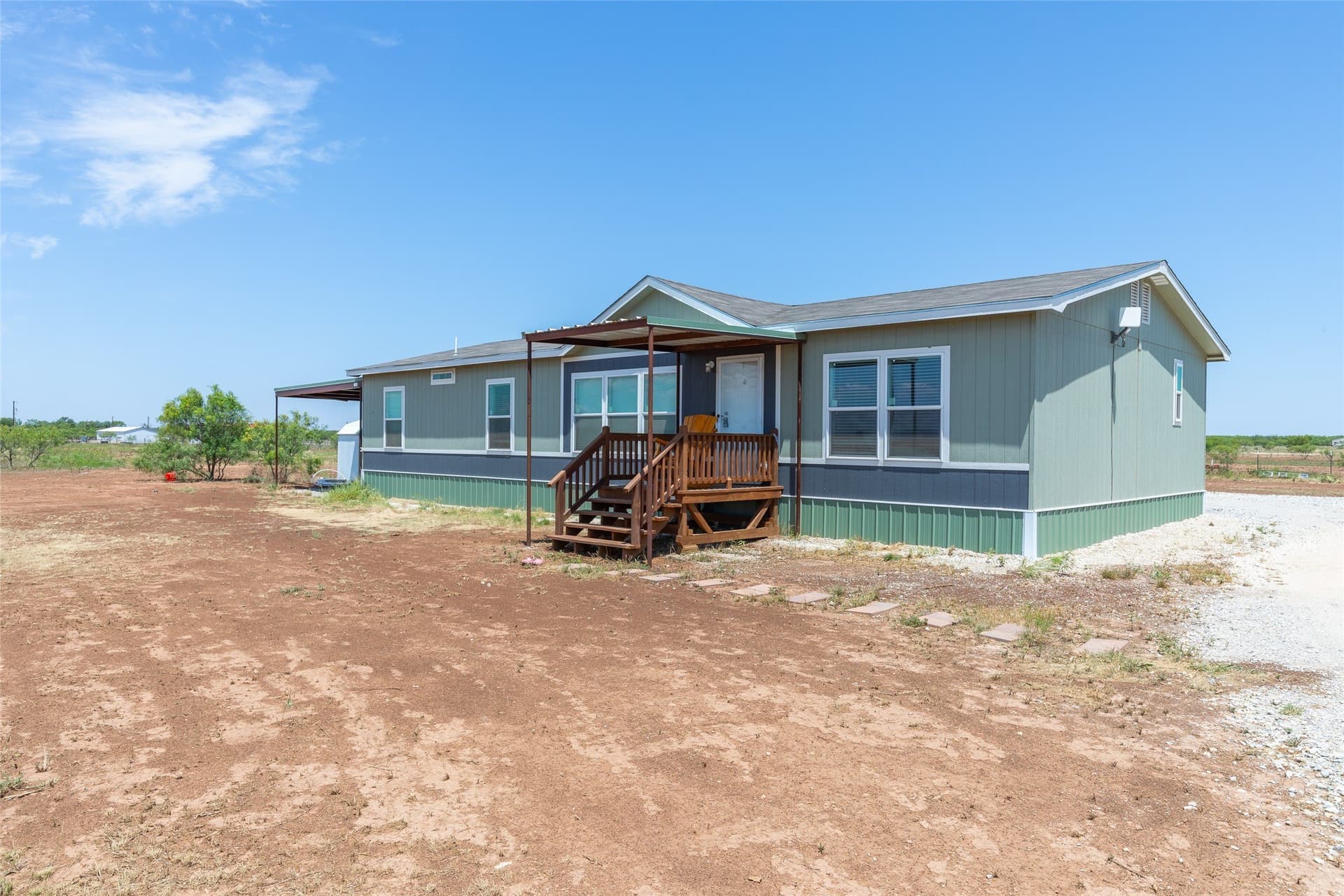 10.2 acres in Jones County