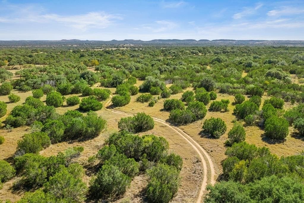 400 acres in Blanco County