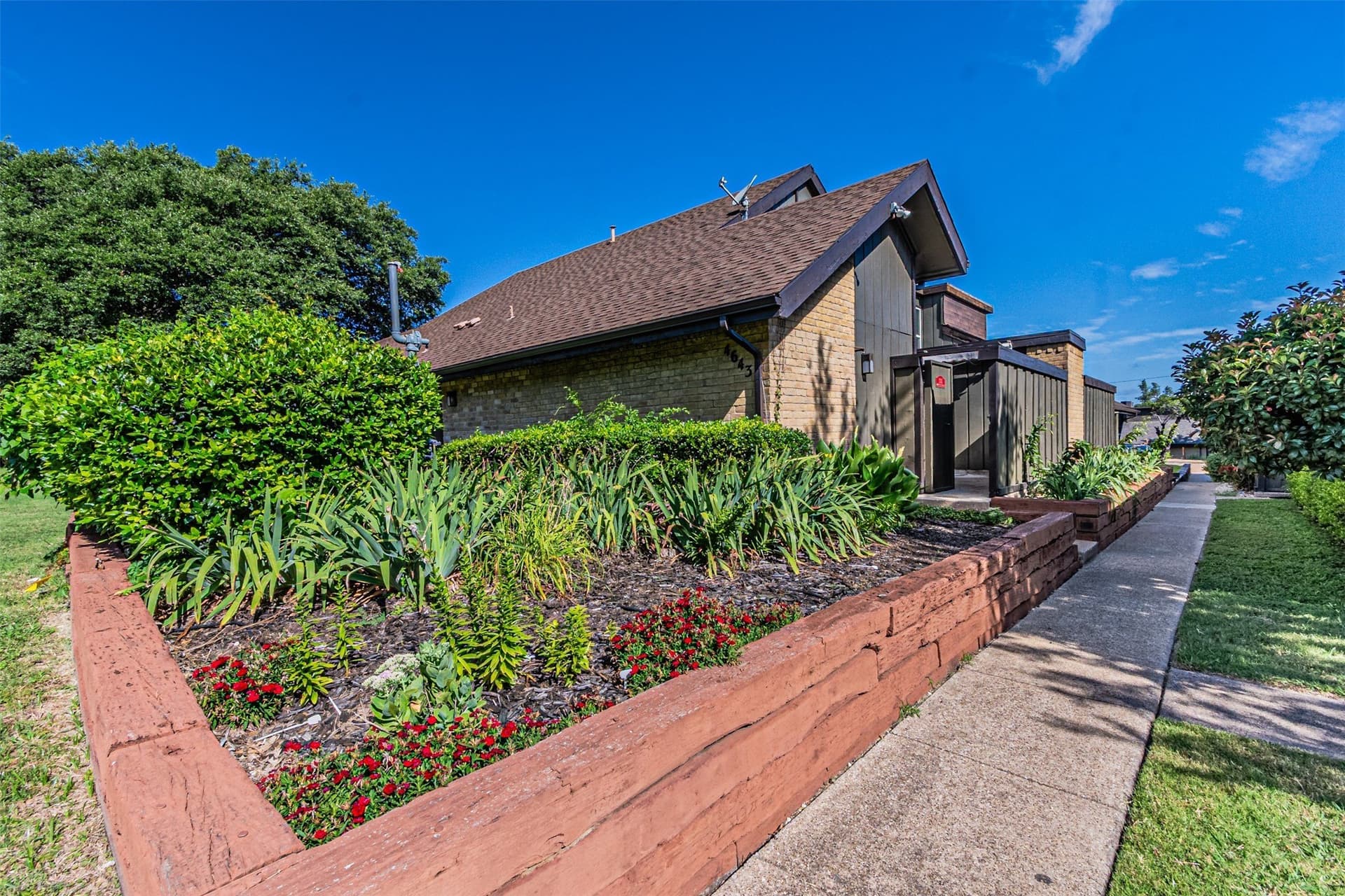 19.86 acres in Dallas County