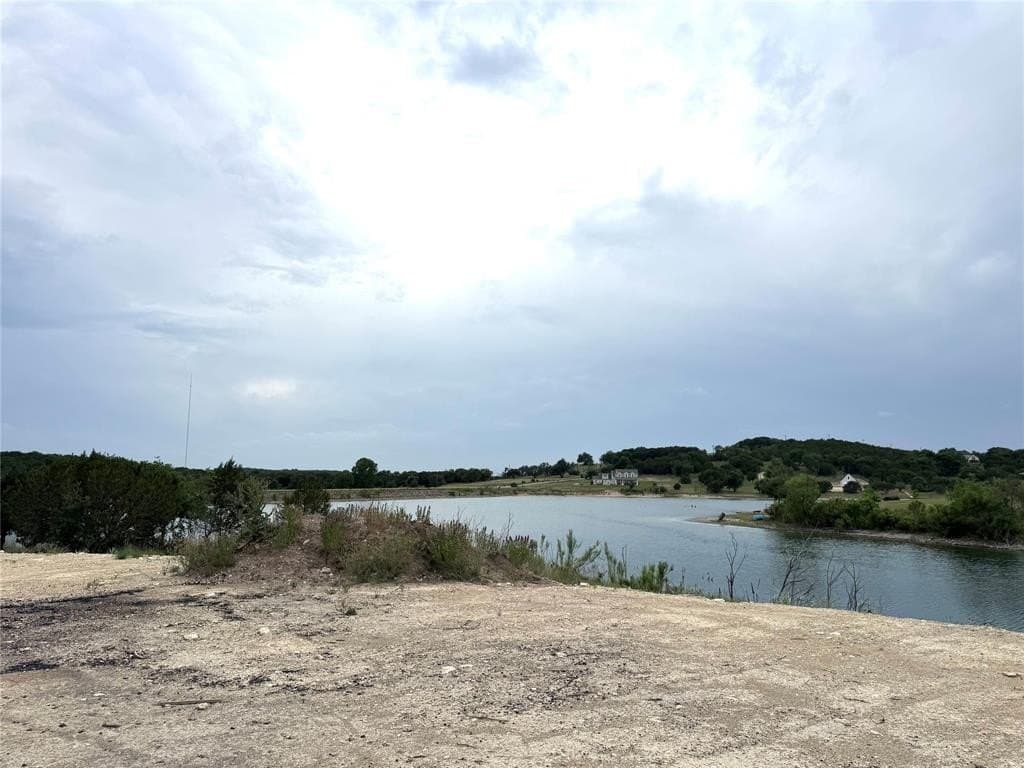 2.03 acres in Erath County