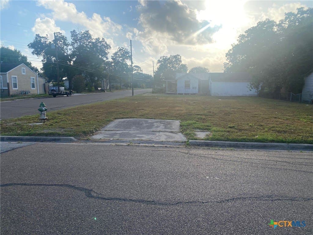 0.13 acres in Victoria County