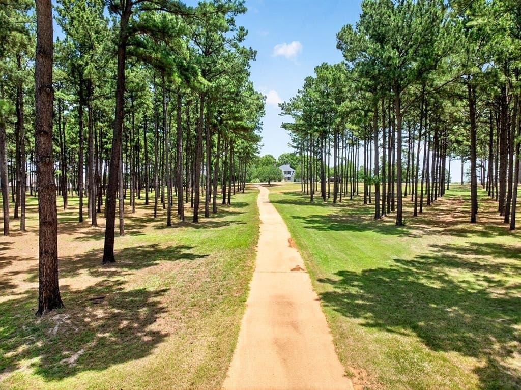 12.5 acres in Henderson County