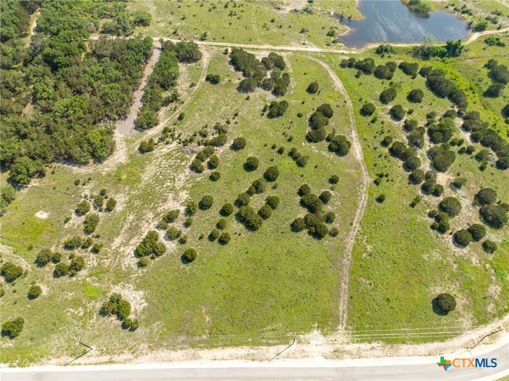 10.94 acres in Burnet County