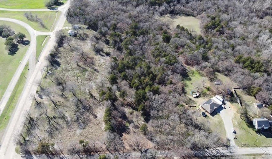 3 acres in Grayson County