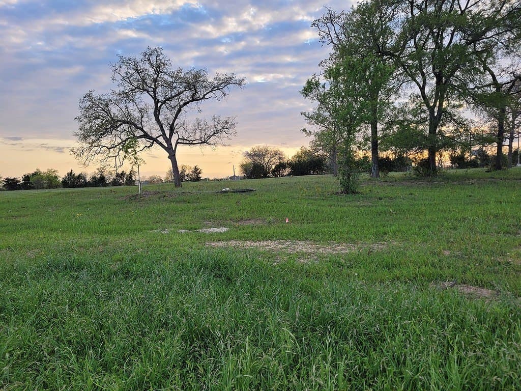 5.63 acres in Fayette County
