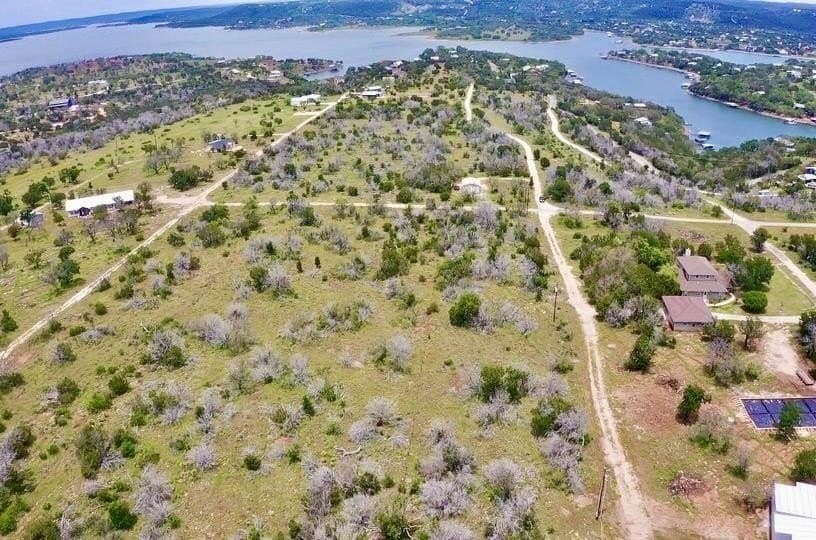 0.8 acres in Burnet County