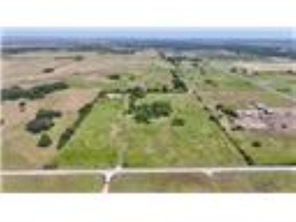 21.03 acres in Blessing Area County