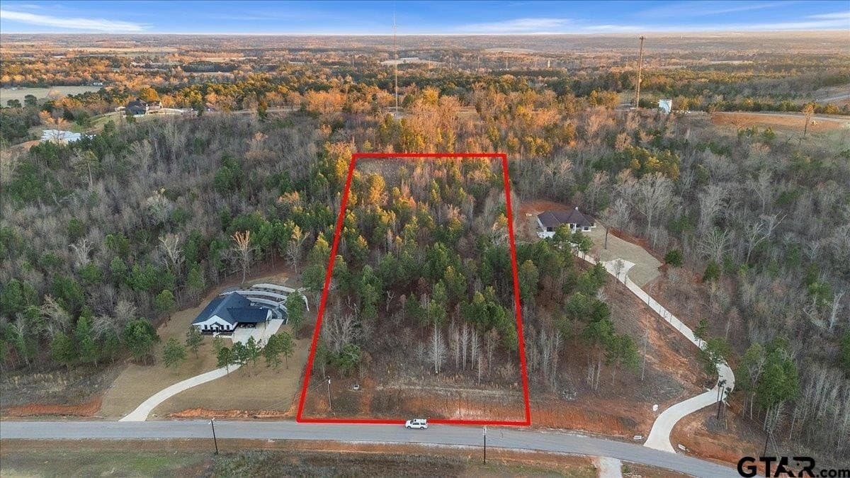 3 acres in Smith County
