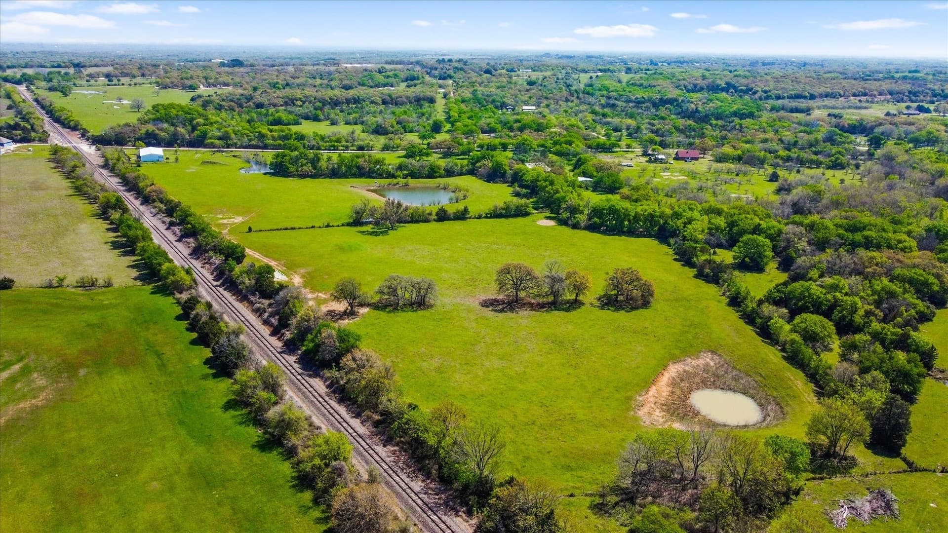 24.99 acres in Johnson County